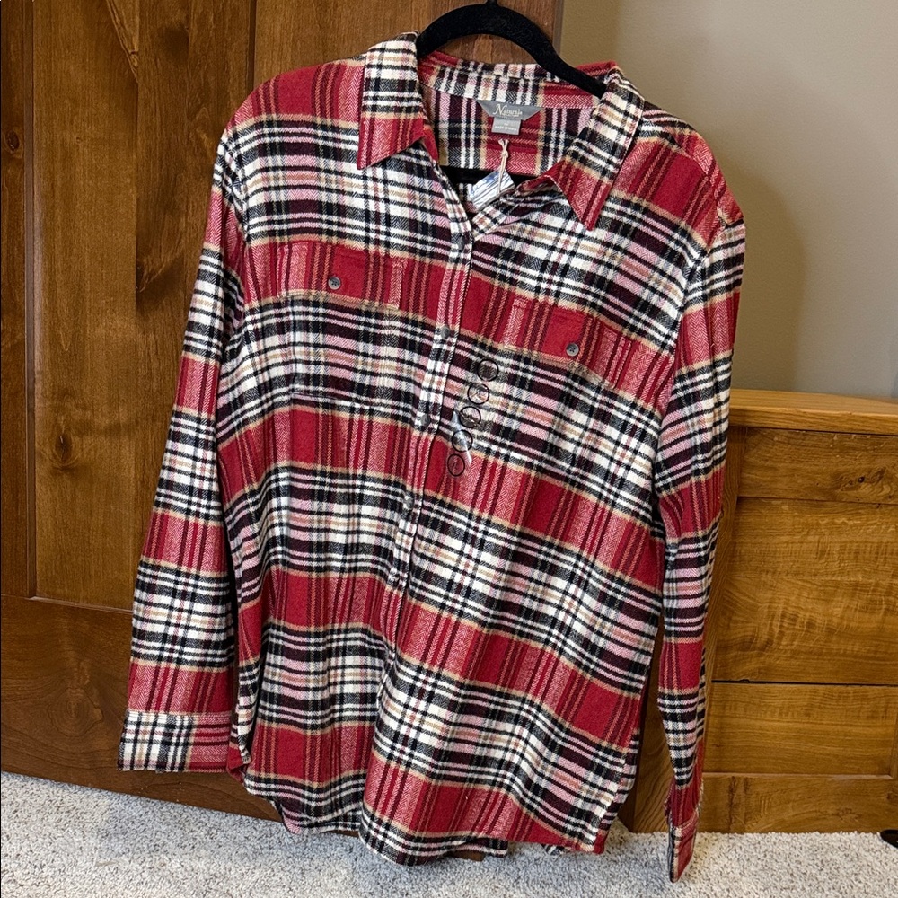 Women’s Plaid Flannel